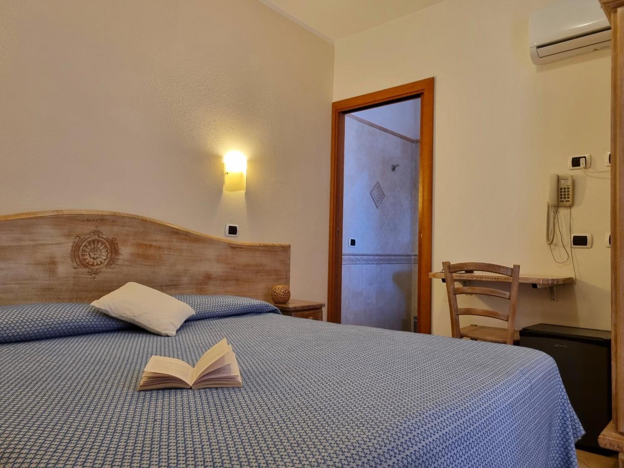 Hotel Delle Isole لا ماداّلينا المظهر الخارجي الصورة